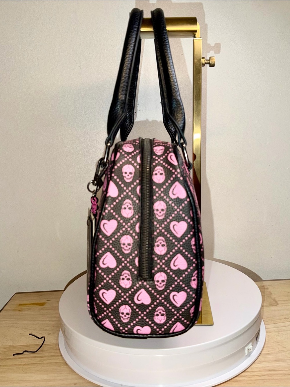 Ed Hardy Pink and Black Skull Satchel NWT - Picture 2 of 6